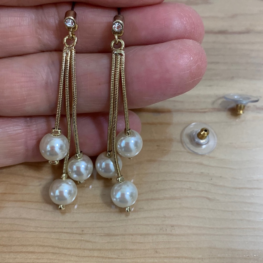 Vintage faux pearl dangle pierced stud earrings
